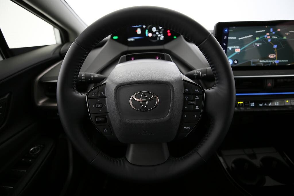 TOYOTA Prius 2.0 Plug-In-Hybrid Premium, Hybride Rechargeable Essence/Électricité, Occasion / Utilisé, Automatique - 7