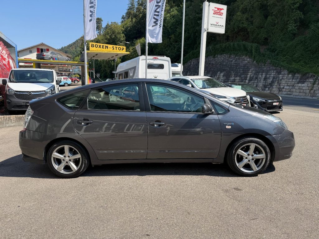 TOYOTA PRIUS 1.5 VVTi HSD, Hybride Intégral Essence/Électricité, Occasion / Utilisé, Automatique - 6