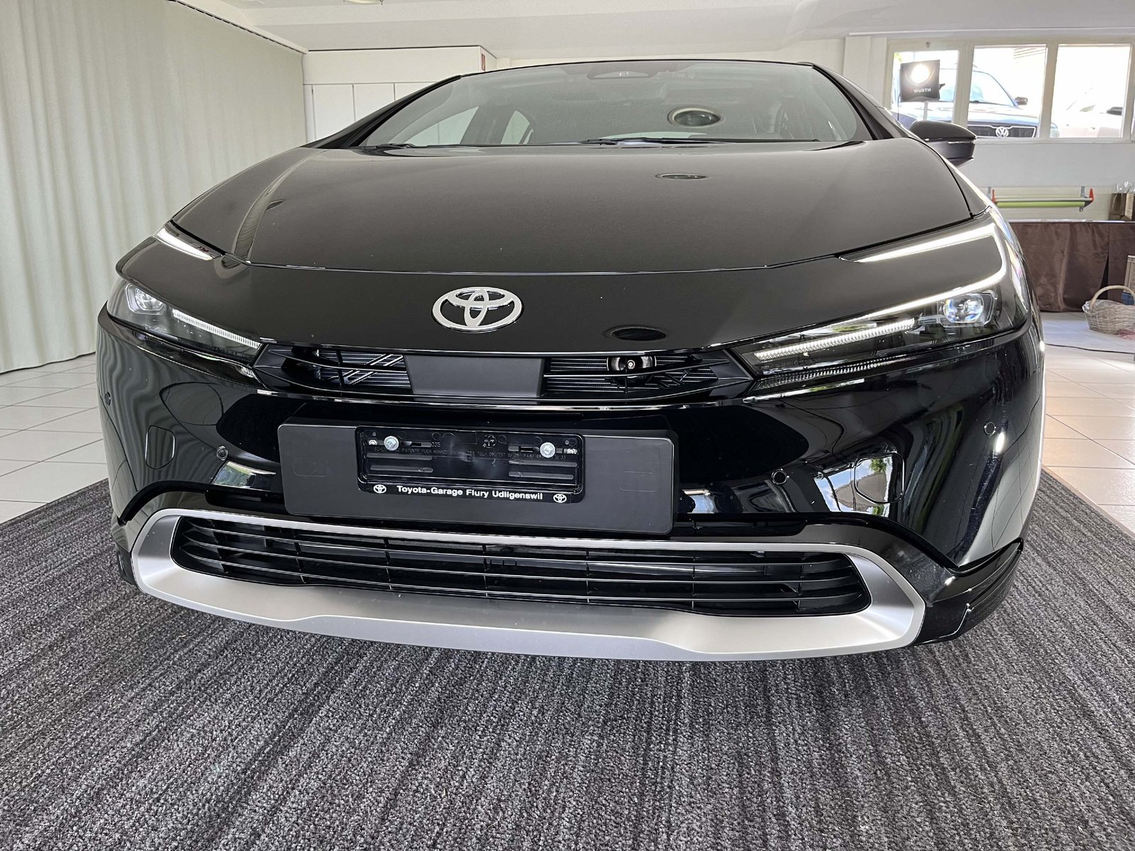 TOYOTA Prius 2.0 Plug-In-Hybrid Style, Plug-in-Hybrid Benzina/Elettrica, Auto dimostrativa, Automatico - 4