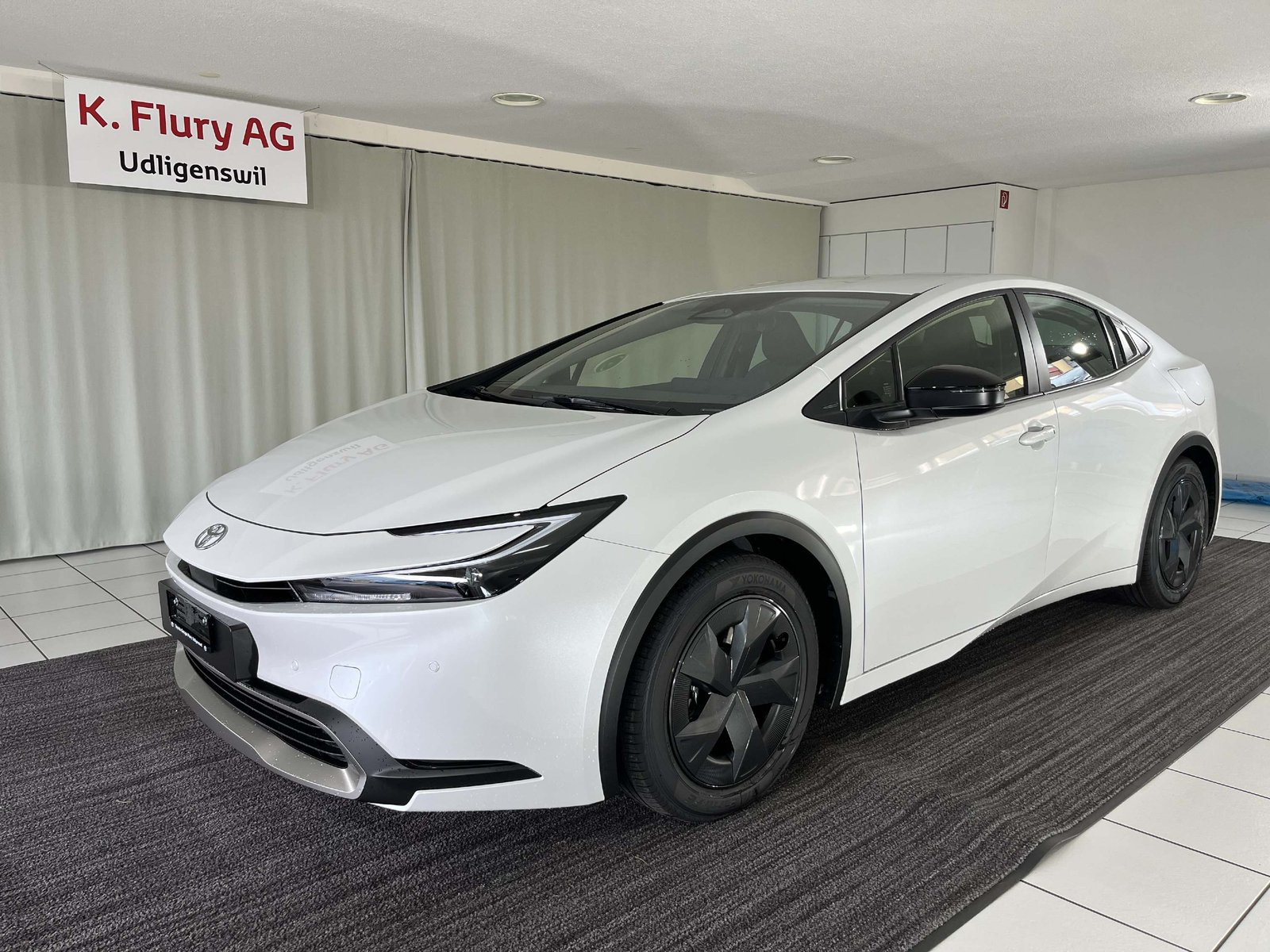 TOYOTA Prius 2.0 Plug-In-Hybrid Trend, Plug-in-Hybrid Benzin/Elektro, Vorführwagen, Automatik