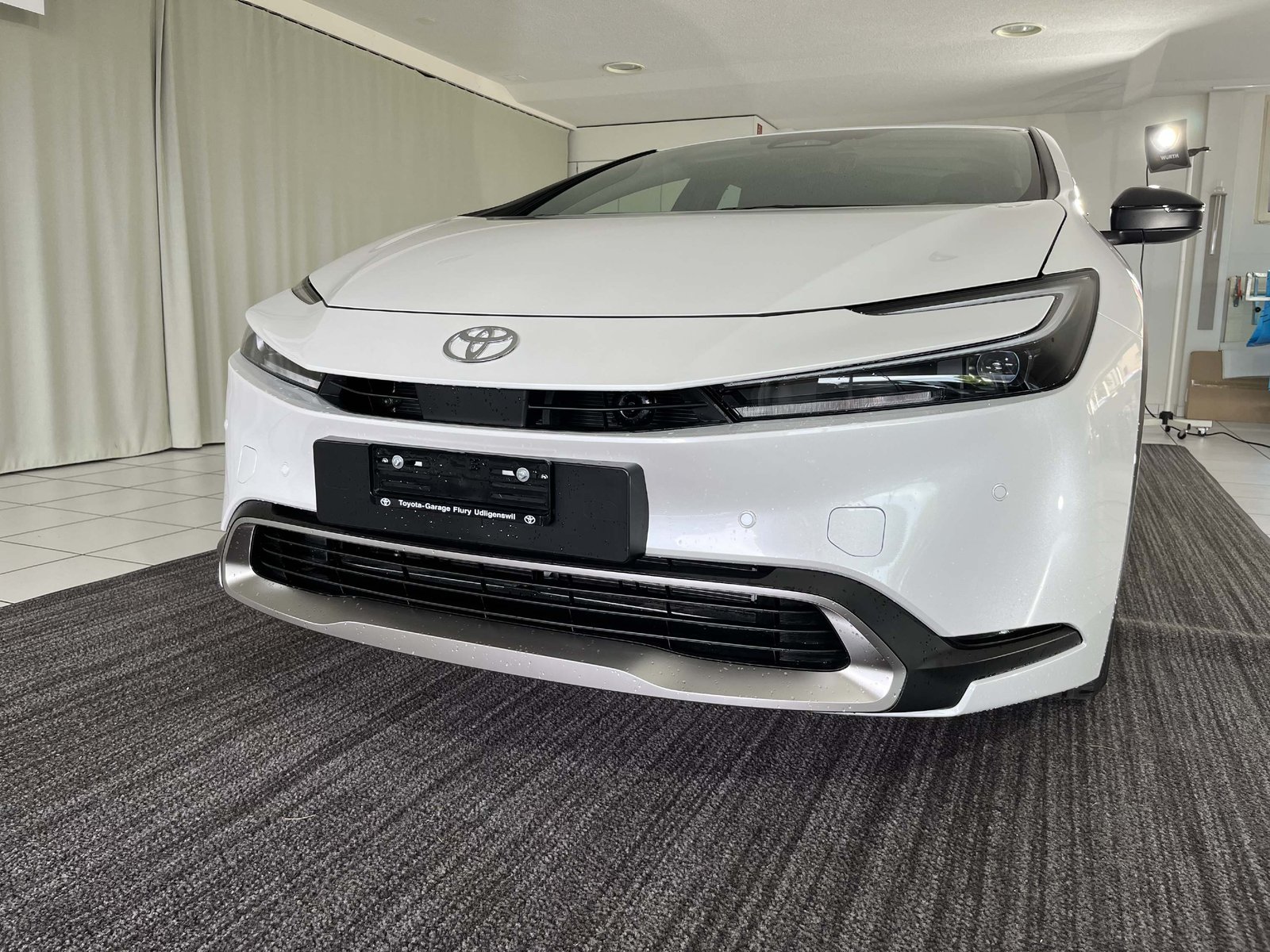 TOYOTA Prius 2.0 Plug-In-Hybrid Trend, Plug-in-Hybrid Benzin/Elektro, Vorführwagen, Automatik - 4
