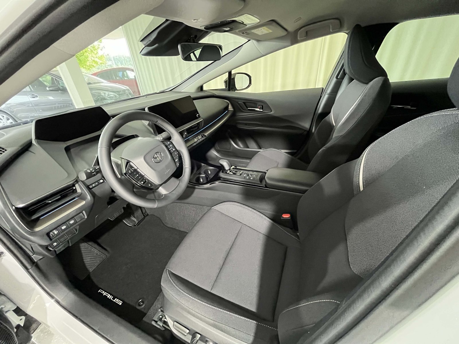 TOYOTA Prius 2.0 Plug-In-Hybrid Trend, Plug-in-Hybrid Benzin/Elektro, Vorführwagen, Automatik - 5