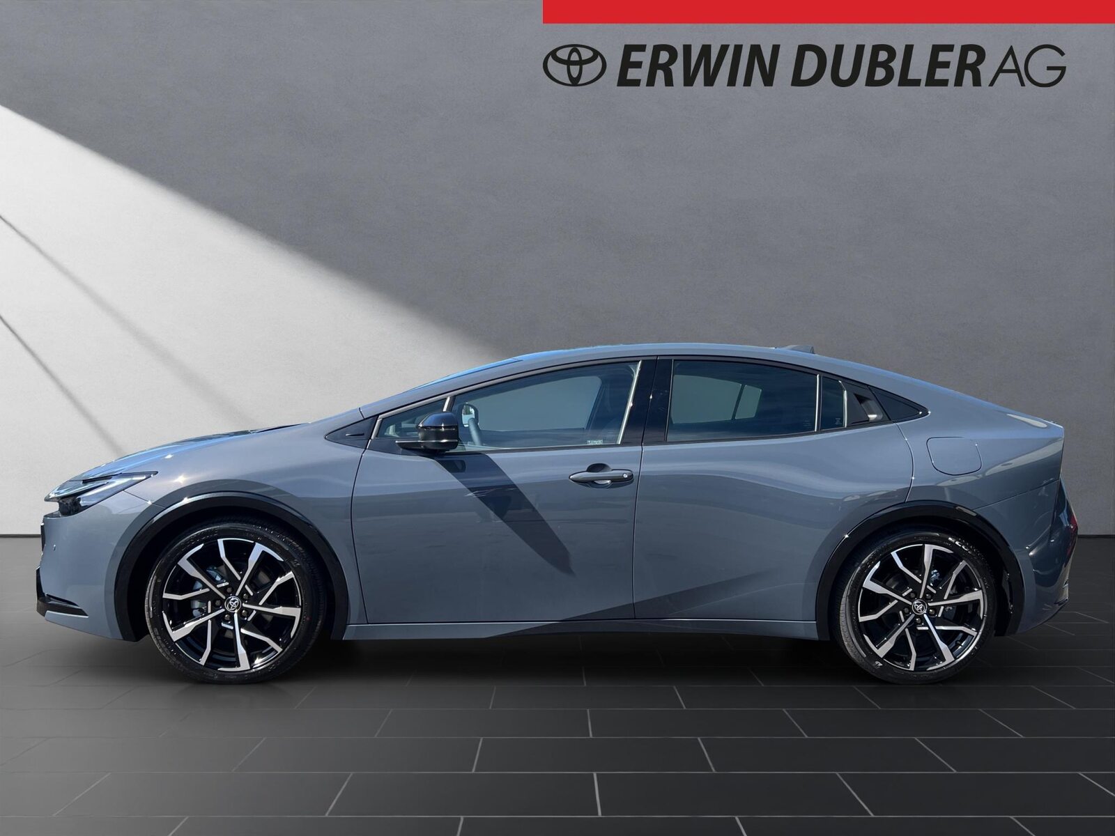 TOYOTA Prius 2.0 Plug-In-Hybrid Style, Plug-in-Hybrid Benzina/Elettrica, Auto dimostrativa, Automatico - 2