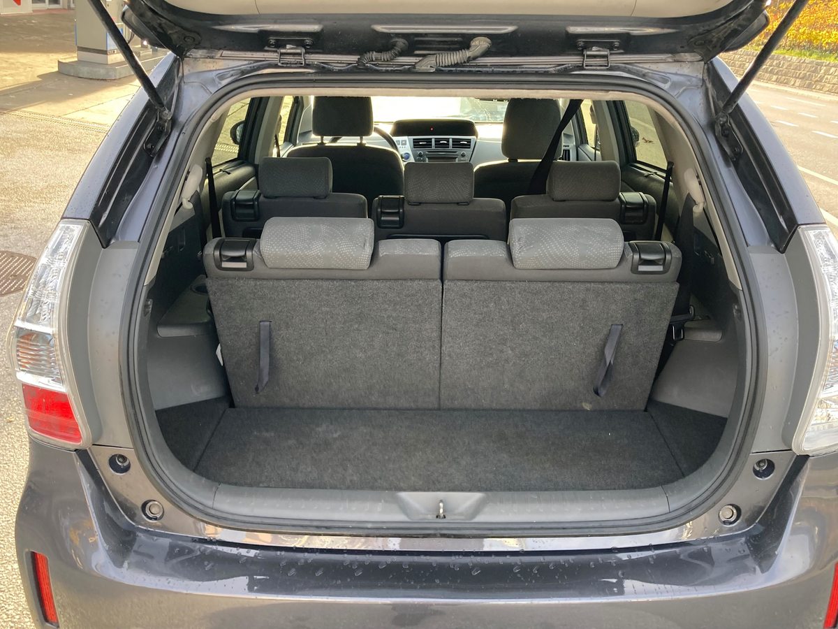 TOYOTA Prius+ Wagon 1.8 VVTi HSD Sol, Hybride Intégral Essence/Électricité, Occasion / Utilisé, Automatique - 4