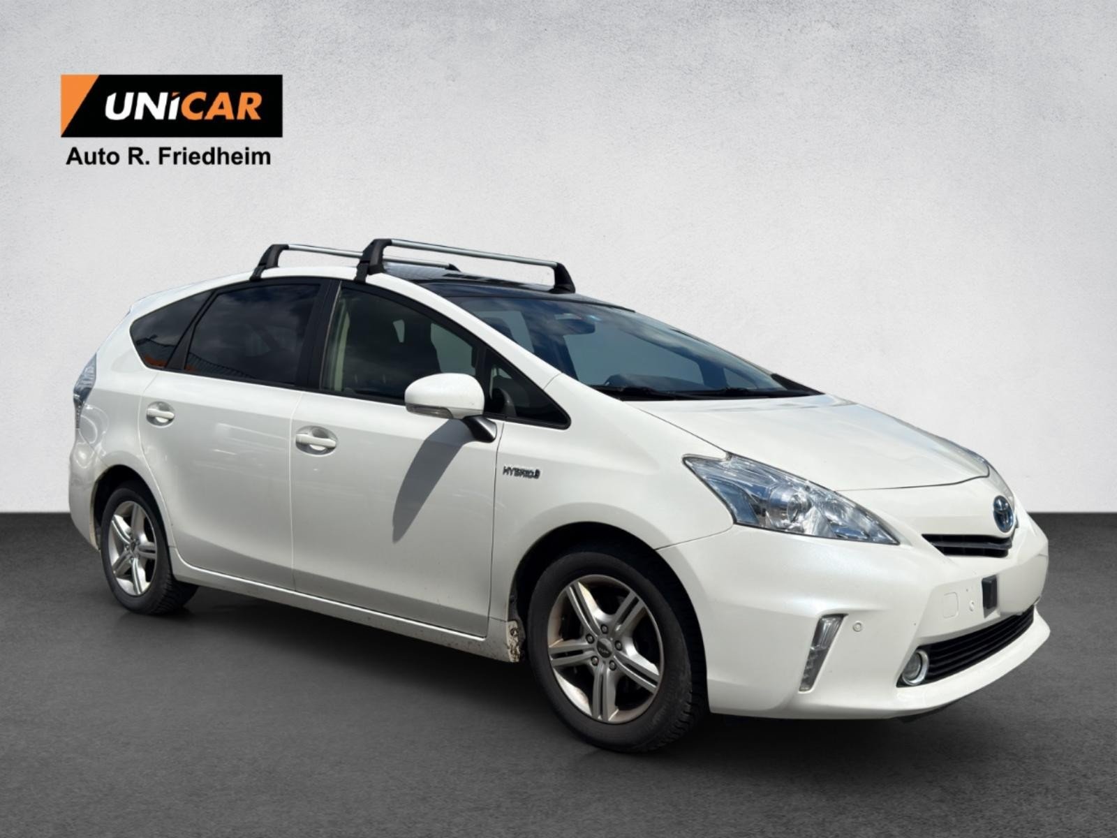 TOYOTA Prius+ 1.8 VVT-i HSD Luna