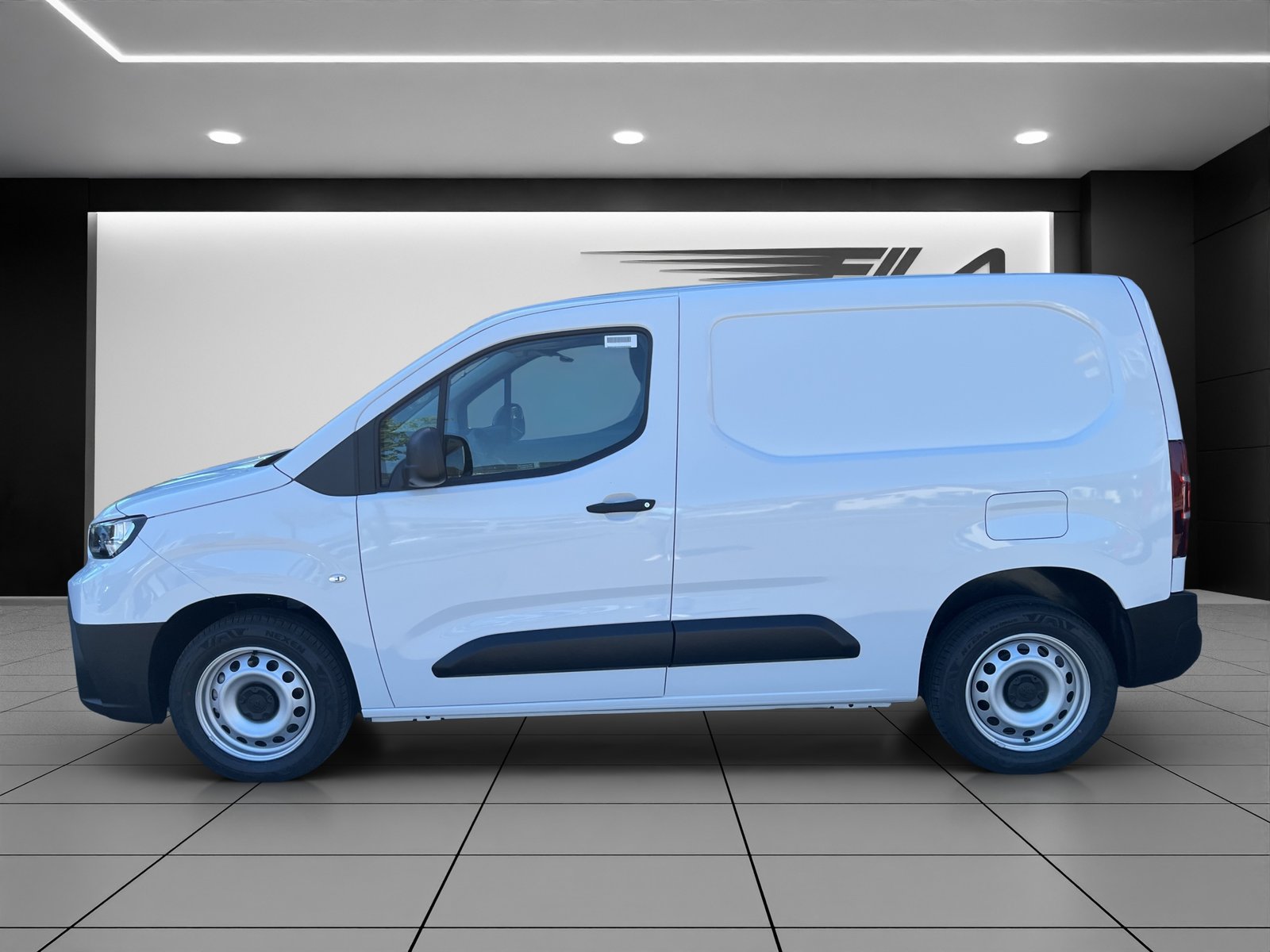 TOYOTA PROACE CITY van L1 1.2 Active, Essence, Voiture nouvelle, Manuelle - 4
