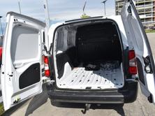 TOYOTA 1.2 Active, Benzin, Occasion / Gebraucht, Handschaltung - 6