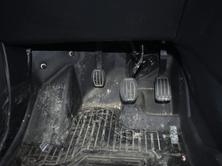 TOYOTA 1.2 Active, Benzin, Occasion / Gebraucht, Handschaltung - 4