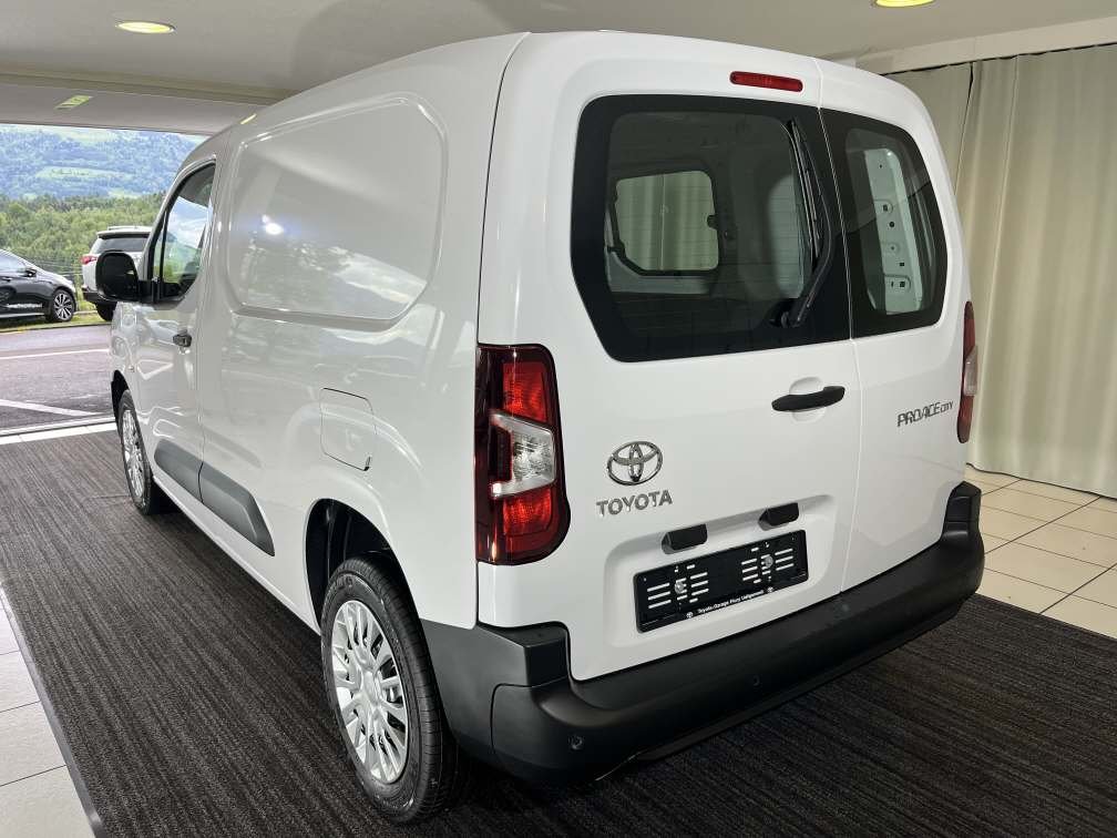 TOYOTA PROACE CITY Van L1 1.5 D Active, Diesel, Auto nuove, Manuale - 3