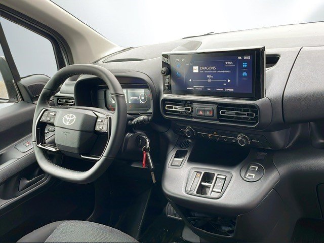 TOYOTA Proace City Van EV 50 kWh Active Medium, Electric, New car, Automatic - 4
