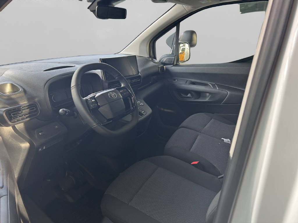TOYOTA PROACE CITY Van L1 1.5 D Activ 46954/117, Diesel, Neuwagen, Automat - 3