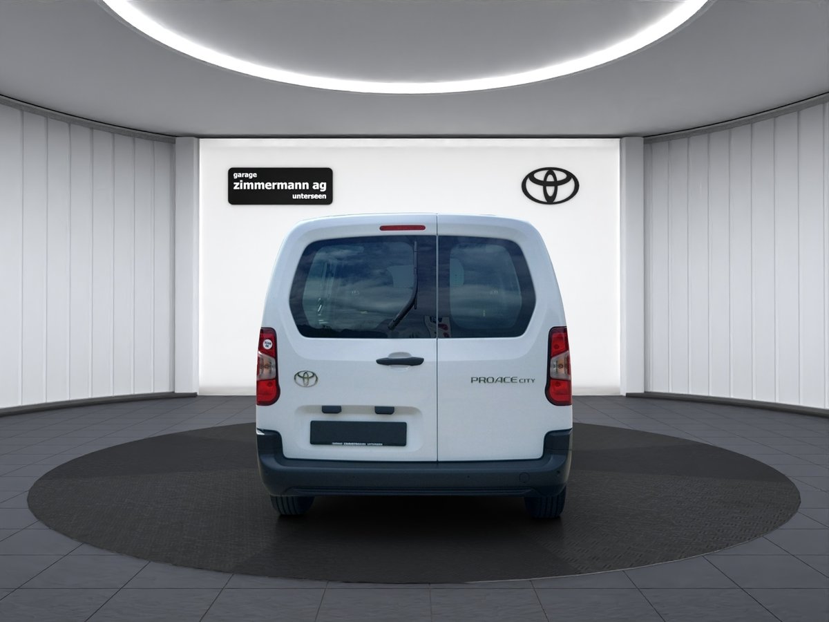 TOYOTA PROACE CITY Van L2 1.5 D Activ, Diesel, Auto nuove, Automatico - 7