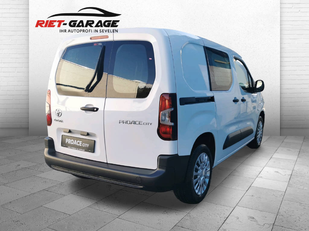 TOYOTA PROACE CITY Van L1 1.2 Active, Benzina, Auto nuove, Manuale - 4