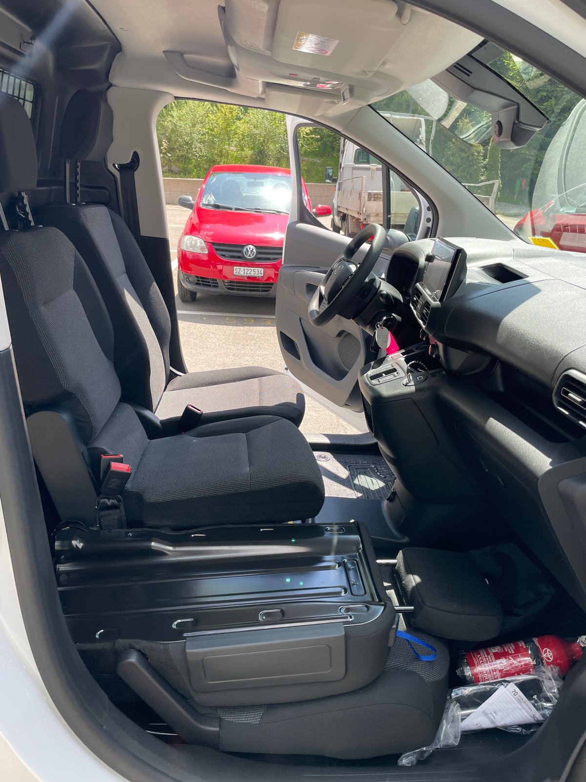 TOYOTA Proace City Van EV 50 kWh Advanced Long, Elektro, Neuwagen, Automat - 4