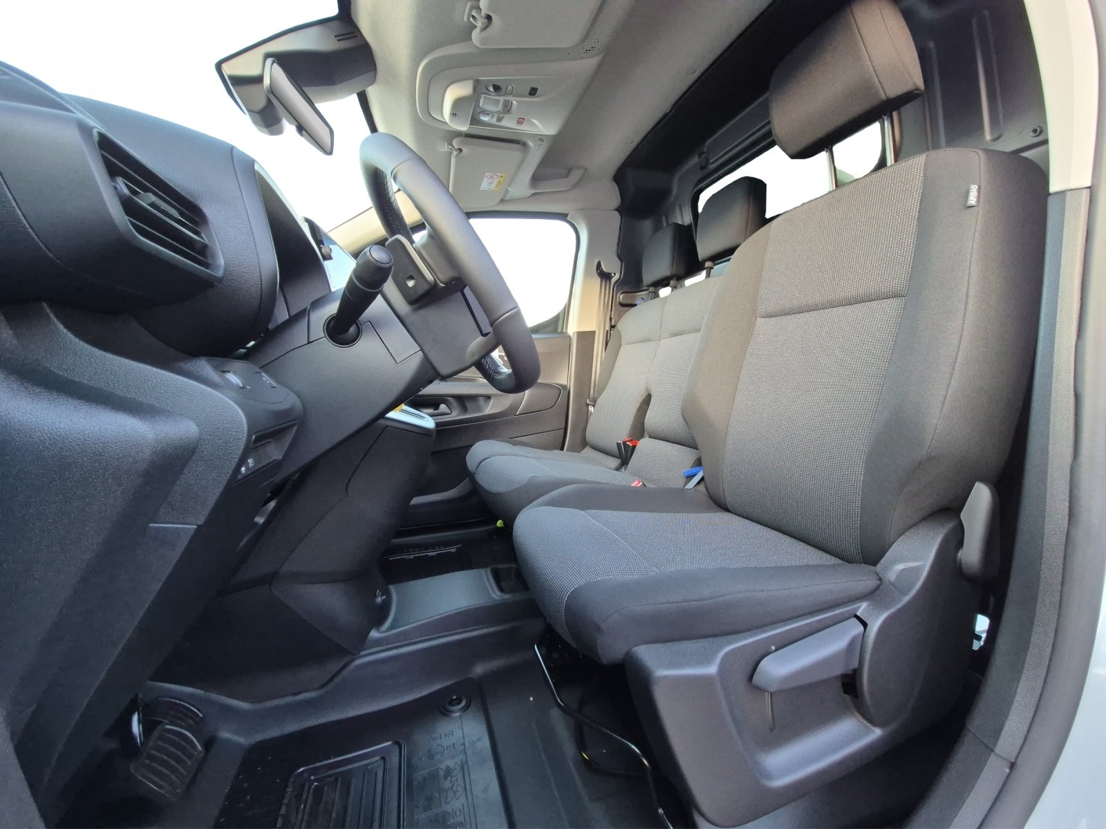 TOYOTA PROACE CITY Van L2 52KWh Active, Elettrica, Auto nuove, Automatico - 5