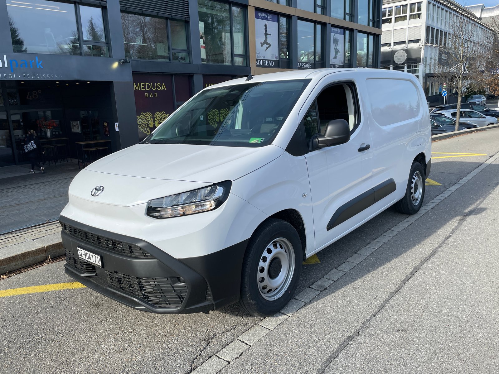 TOYOTA Proace City Van EV 50 kWh Advanced Long mit Holzboden