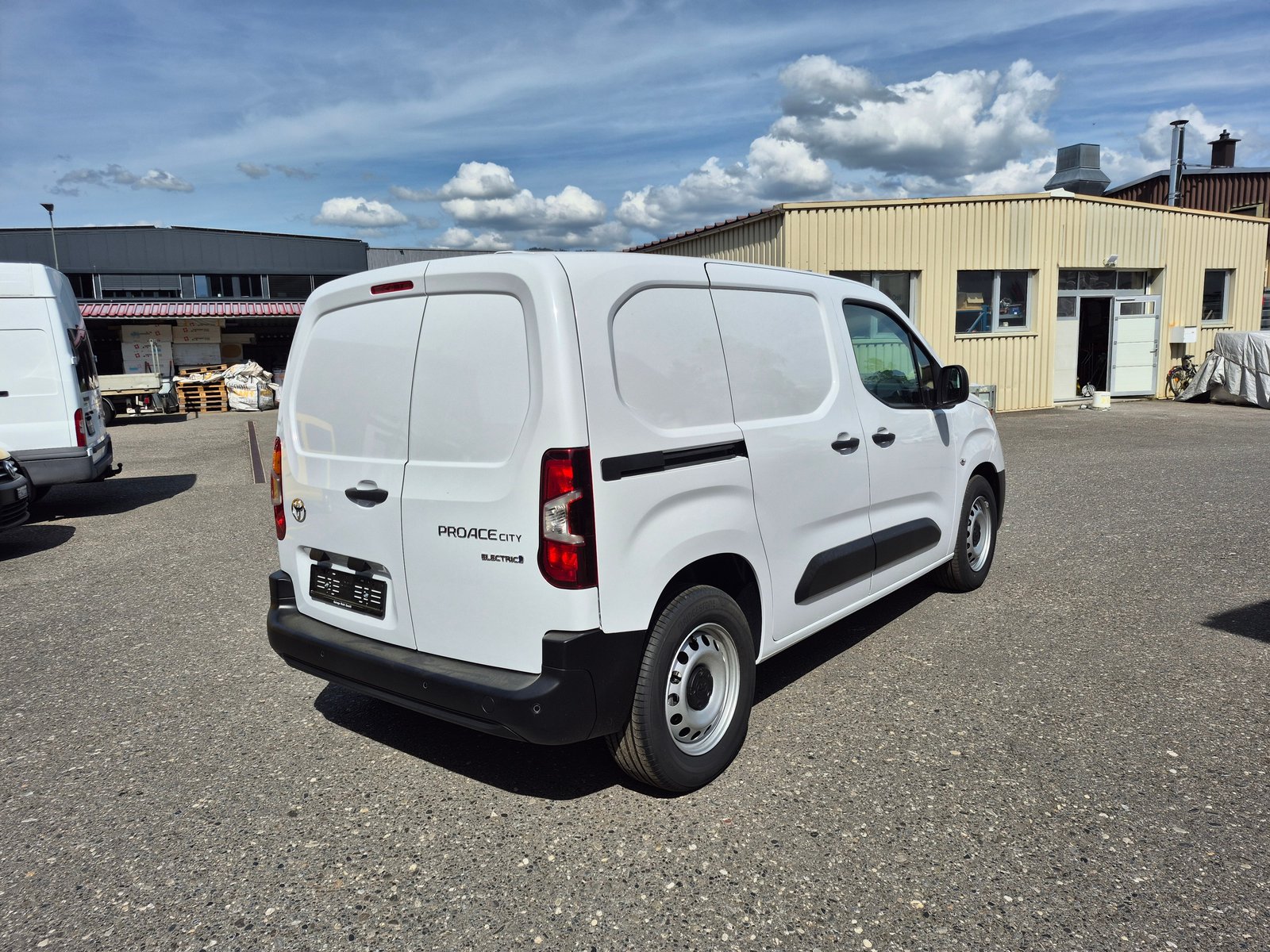 TOYOTA Proace City Van EV 50 kWh Active Medium, Électrique, Voiture nouvelle, Automatique - 5
