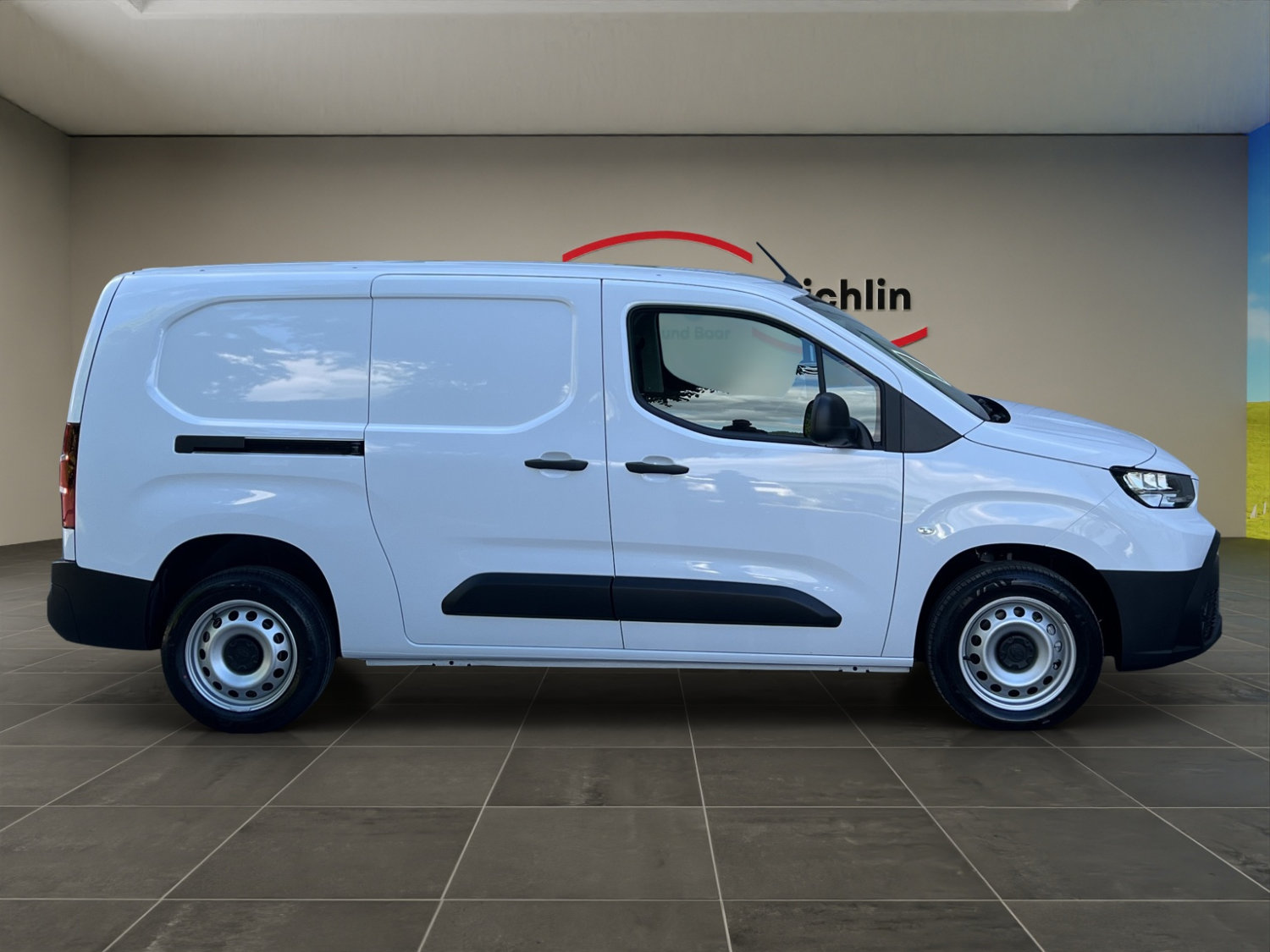 TOYOTA PROACE CITY Van L2 1.2 Active, Essence, Voiture nouvelle, Manuelle - 6