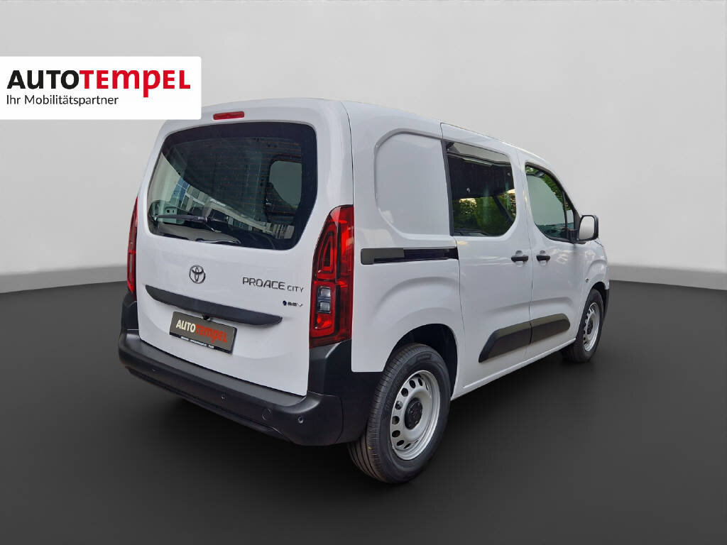 TOYOTA PROACE CITY Van L1 52KWh Activ 48219/117, Elettrica, Auto nuove, Automatico - 4
