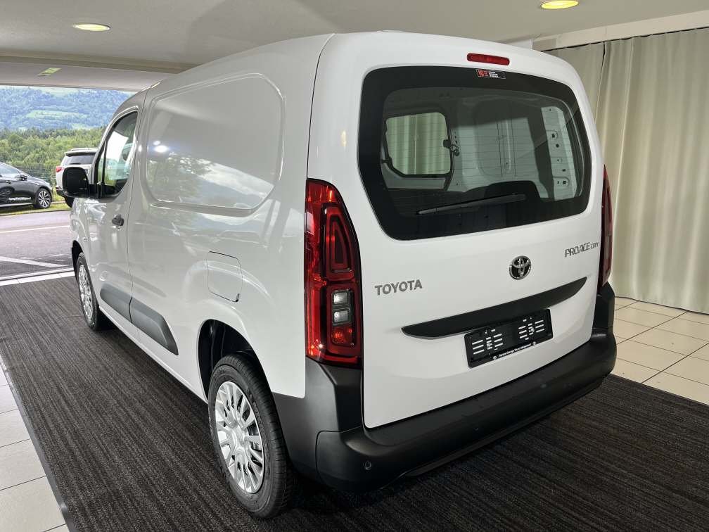 TOYOTA PROACE CITY Van L1 1.5 D Active, Diesel, Occasion / Gebraucht, Handschaltung - 3
