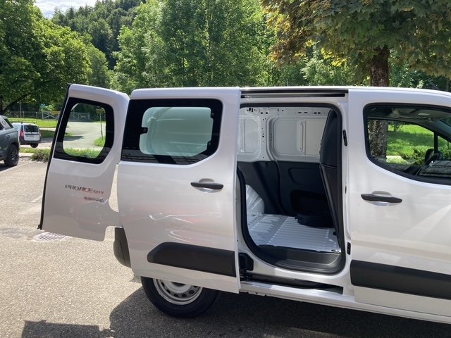 TOYOTA PROACE CITY Van L1 52KWh Advanced, Électrique, Occasion / Utilisé, Automatique - 7