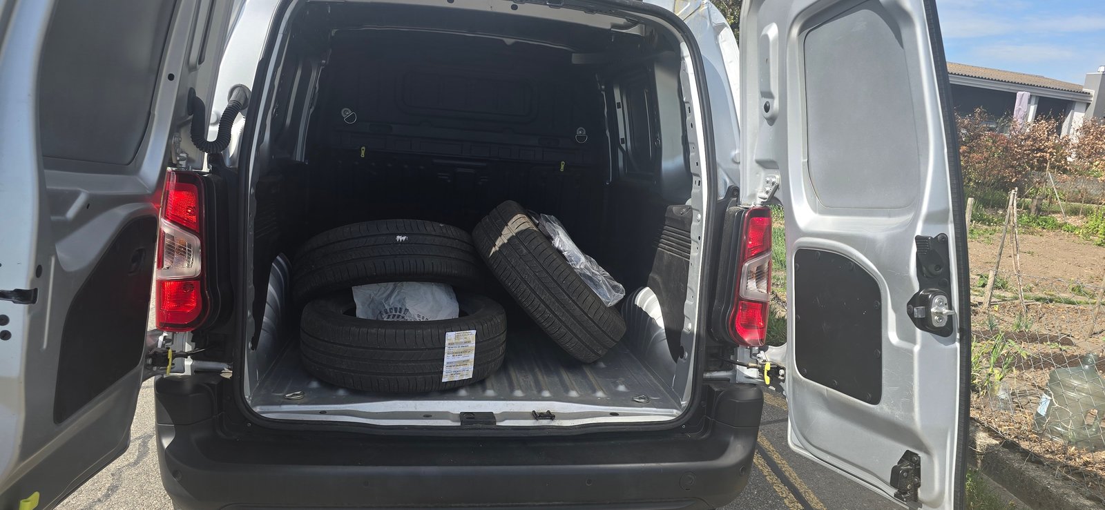 TOYOTA Proace City Van 1.2 Profi Medium, Benzin, Occasion / Gebraucht, Handschaltung - 7