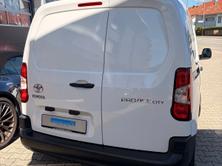 TOYOTA Proace City Van 1.2 Active Medium, Benzin, Occasion / Gebraucht, Handschaltung - 3