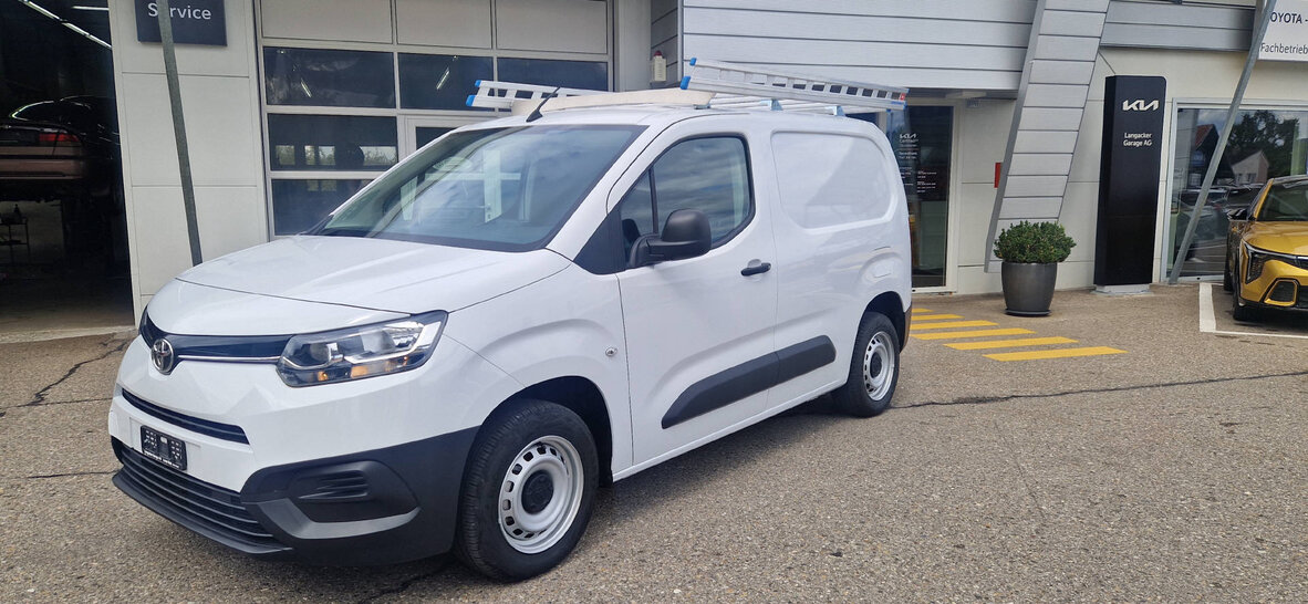 TOYOTA PROACE CITY Van L1 1.2 Profi, Benzin, Occasion / Gebraucht, Handschaltung - 2