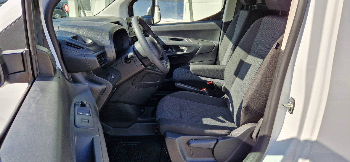 TOYOTA PROACE CITY Van L1 1.2 Profi, Benzina, Auto dimostrativa, Manuale - 4