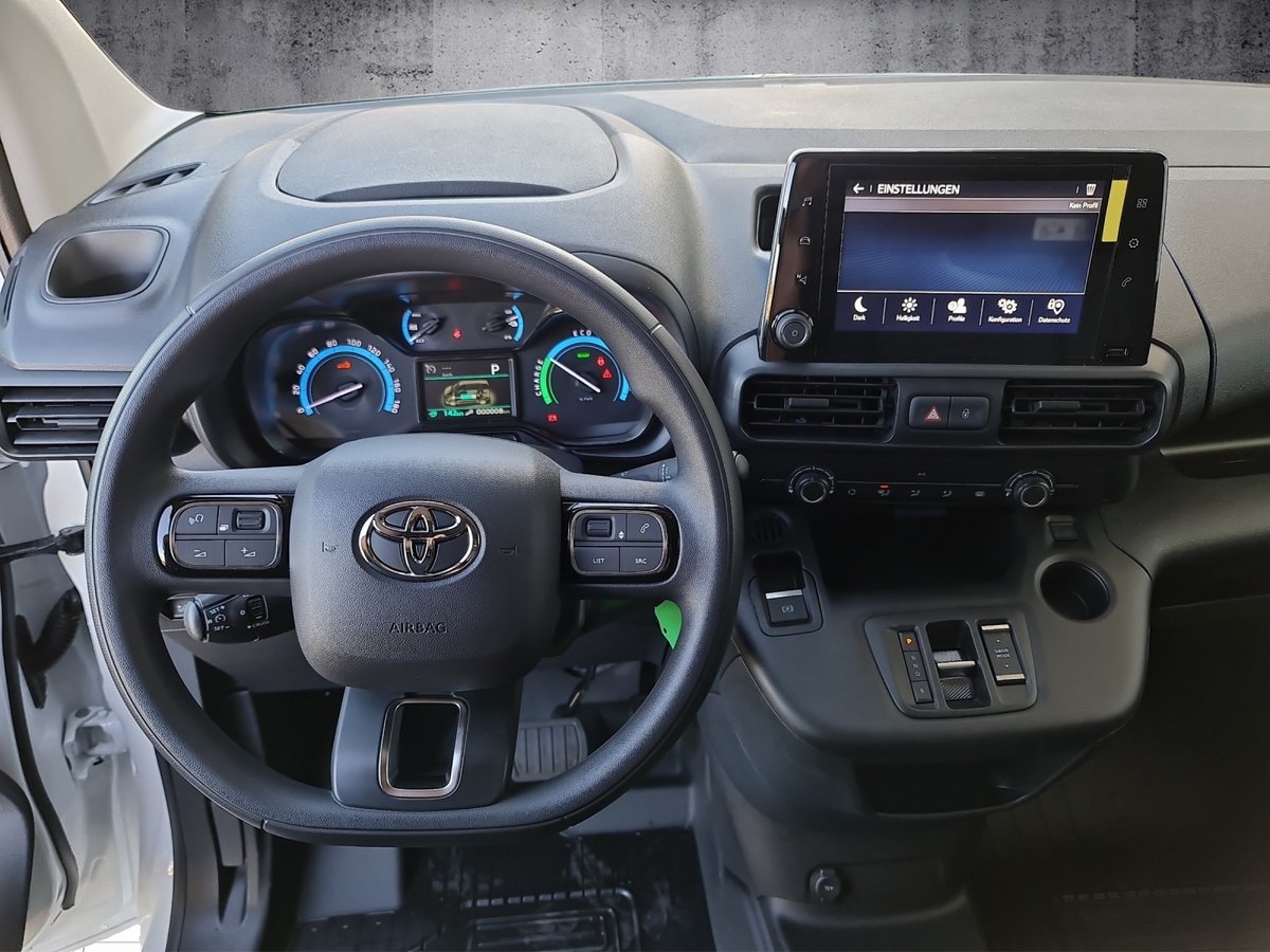 TOYOTA Proace City Van EV 50 kWh Active Long, Electric, Ex-demonstrator, Automatic - 4