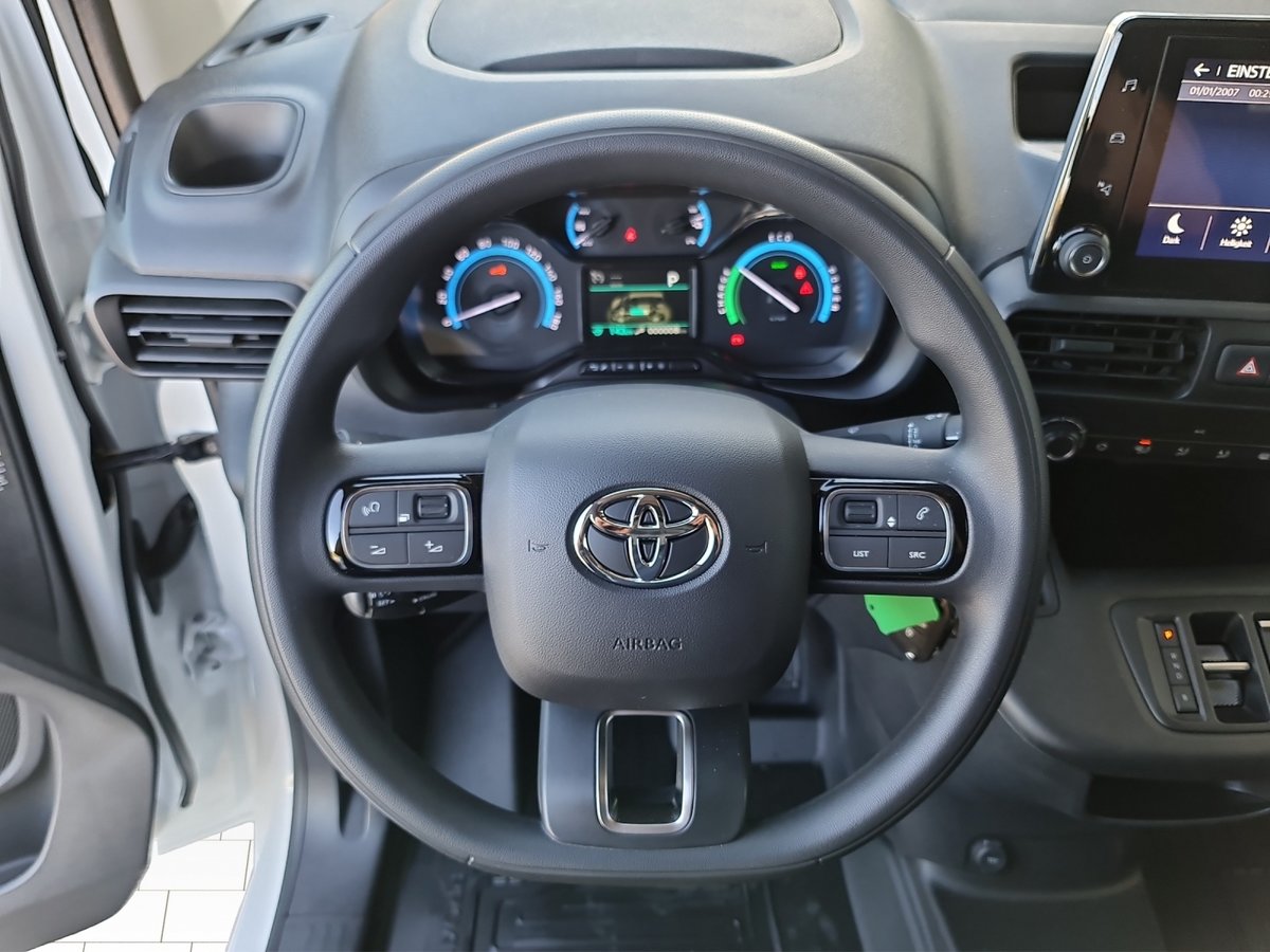 TOYOTA Proace City Van EV 50 kWh Active Long, Electric, Ex-demonstrator, Automatic - 5
