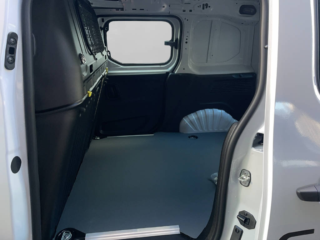 TOYOTA PROACE CITY Van L1 50KWh Activ 46969/117, Electric, Ex-demonstrator, Automatic - 5