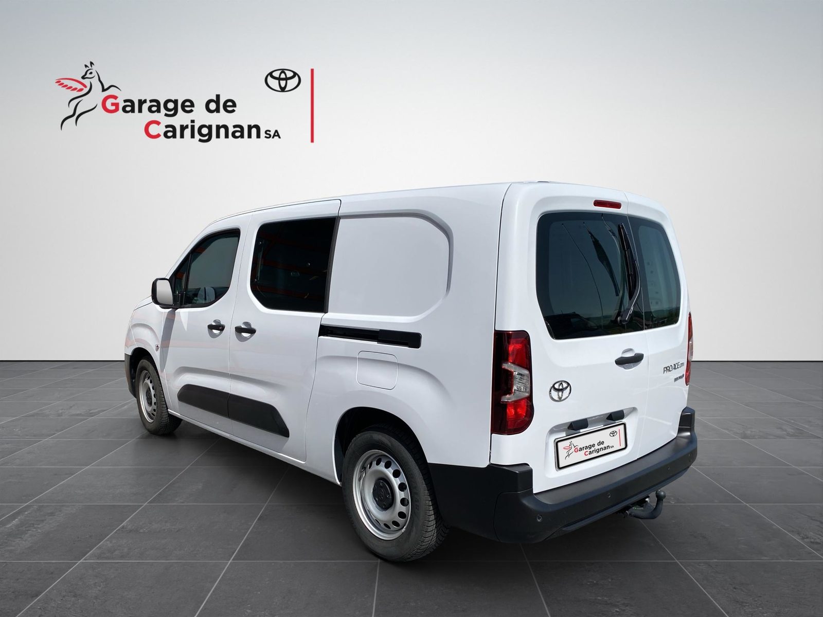 TOYOTA PROACE CITY Van L2 52KWh Active, Electric, New car, Automatic - 5