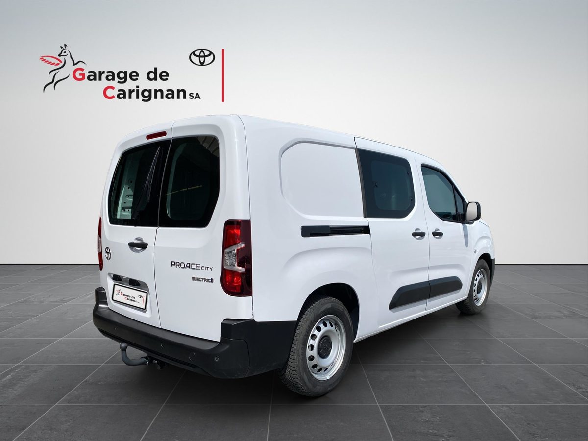 TOYOTA PROACE CITY Van L2 52KWh Active, Electric, New car, Automatic - 7
