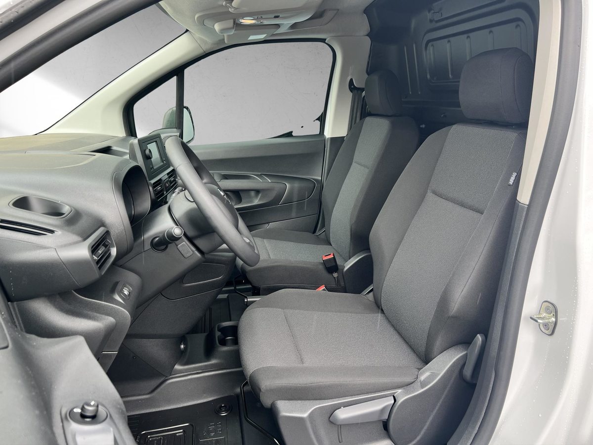 TOYOTA PROACE CITY Van L1 1.2 Profi, Benzin, Neuwagen, Handschaltung - 5