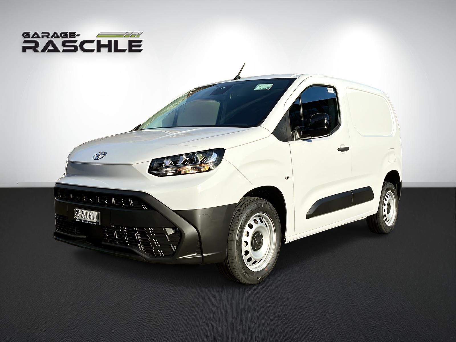 TOYOTA PROACE CITY Van L1 1.2 Active, Petrol, New car, Manual - 3