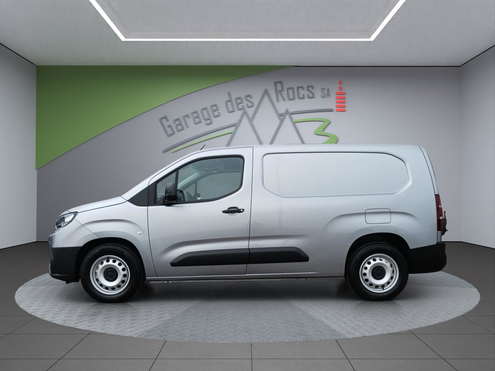 TOYOTA PROACE CITY Van L2 52KWh Active, Électrique, Voiture nouvelle, Automatique - 4
