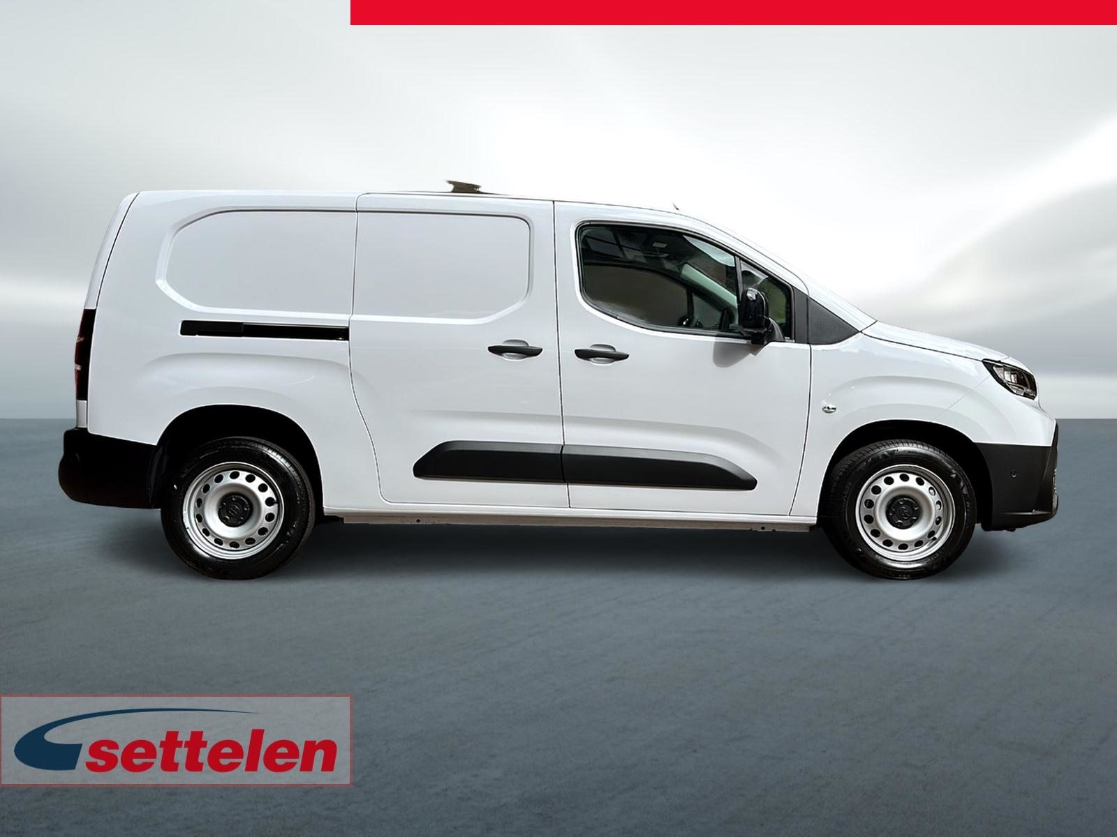 TOYOTA PROACE CITY Van L2 1.2 Advanced, Petrol, New car, Manual - 4
