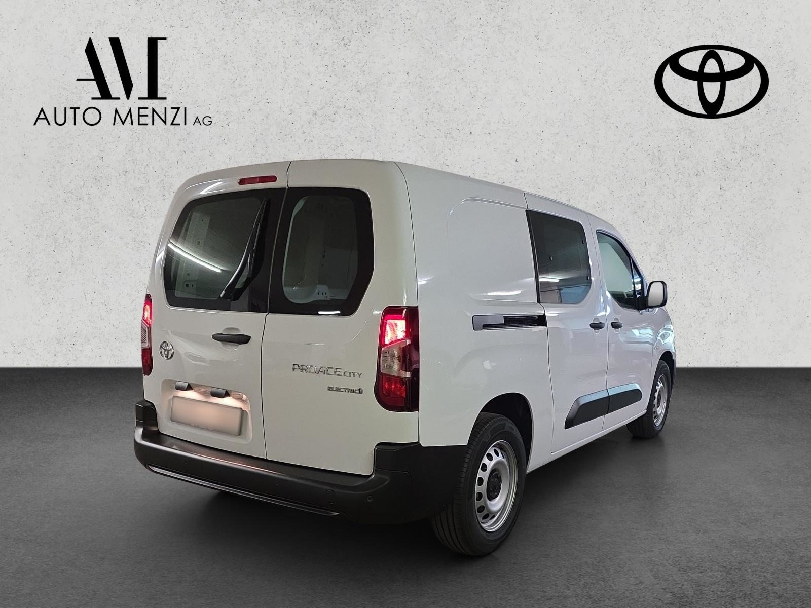 TOYOTA PROACE CITY Van L2 52KWh Active, Electric, New car, Automatic - 3