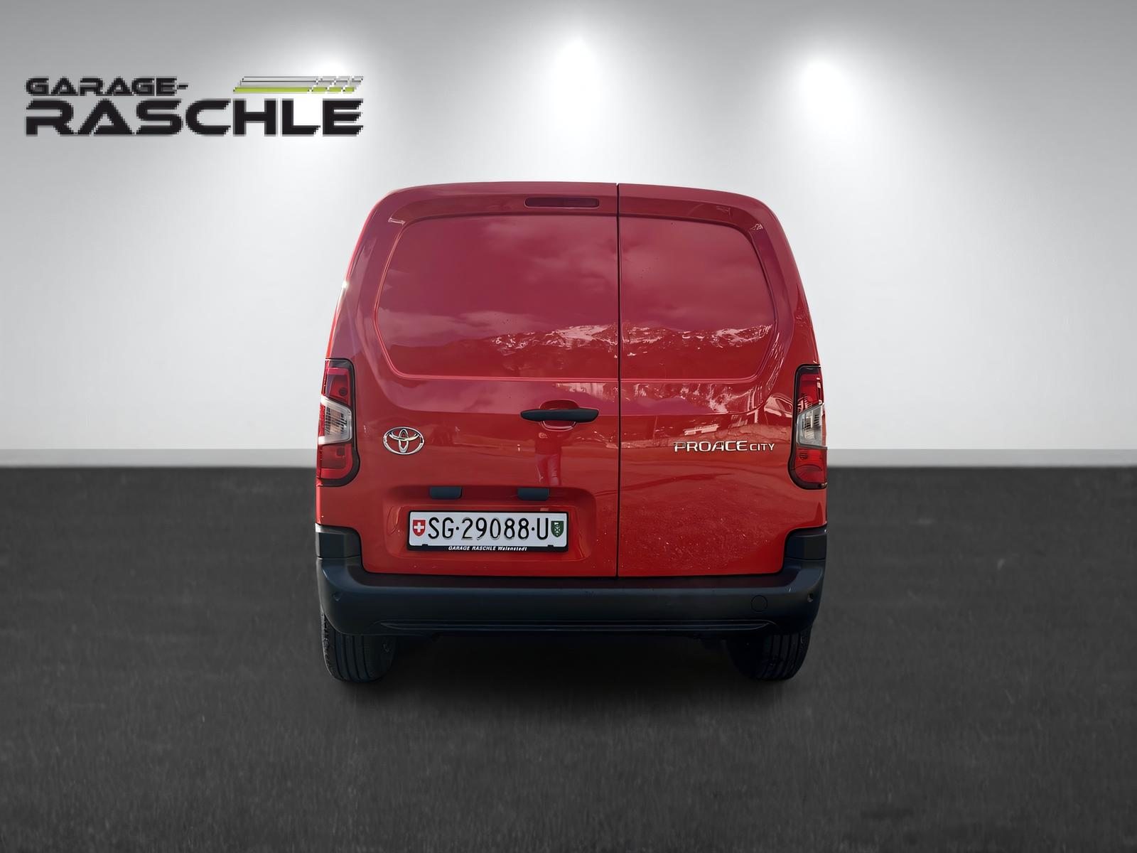 TOYOTA PROACE CITY Van L1 1.2 Active, Essence, Voiture nouvelle, Manuelle - 5