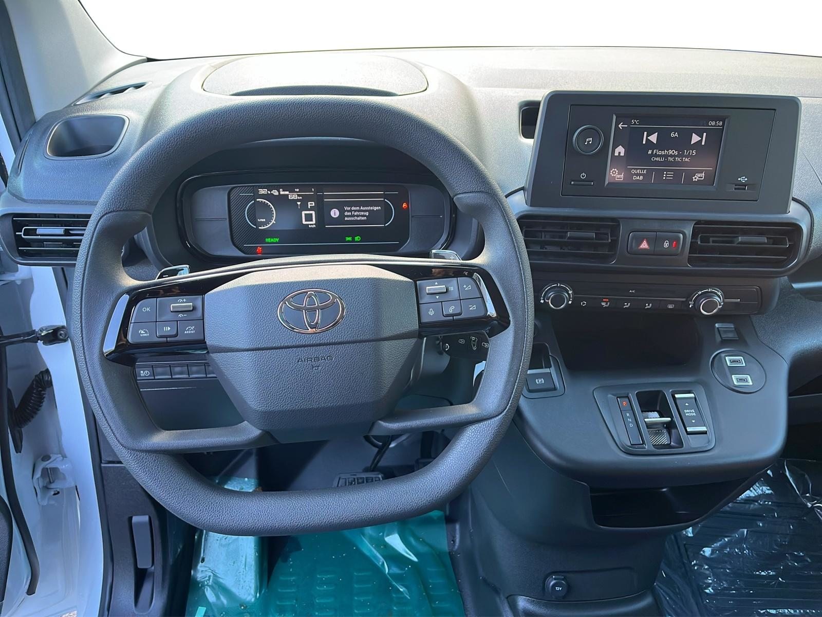 TOYOTA PROACE CITY Van L2 52KWh Active, Elektro, Neuwagen, Automatik - 6