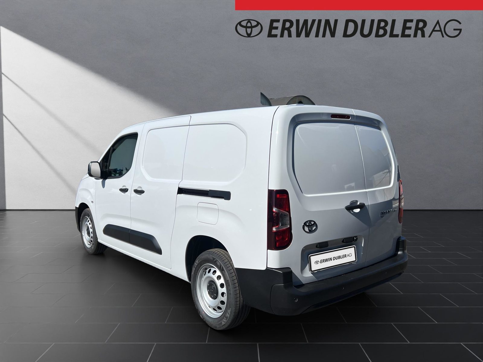 TOYOTA PROACE CITY Van L2 1.2 Active, Benzin, Neuwagen, Handschaltung - 3