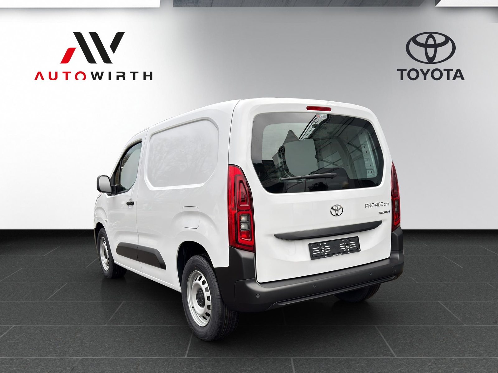 TOYOTA PROACE CITY Van L1 52KWh Active, Elektro, Neuwagen, Automatik - 7
