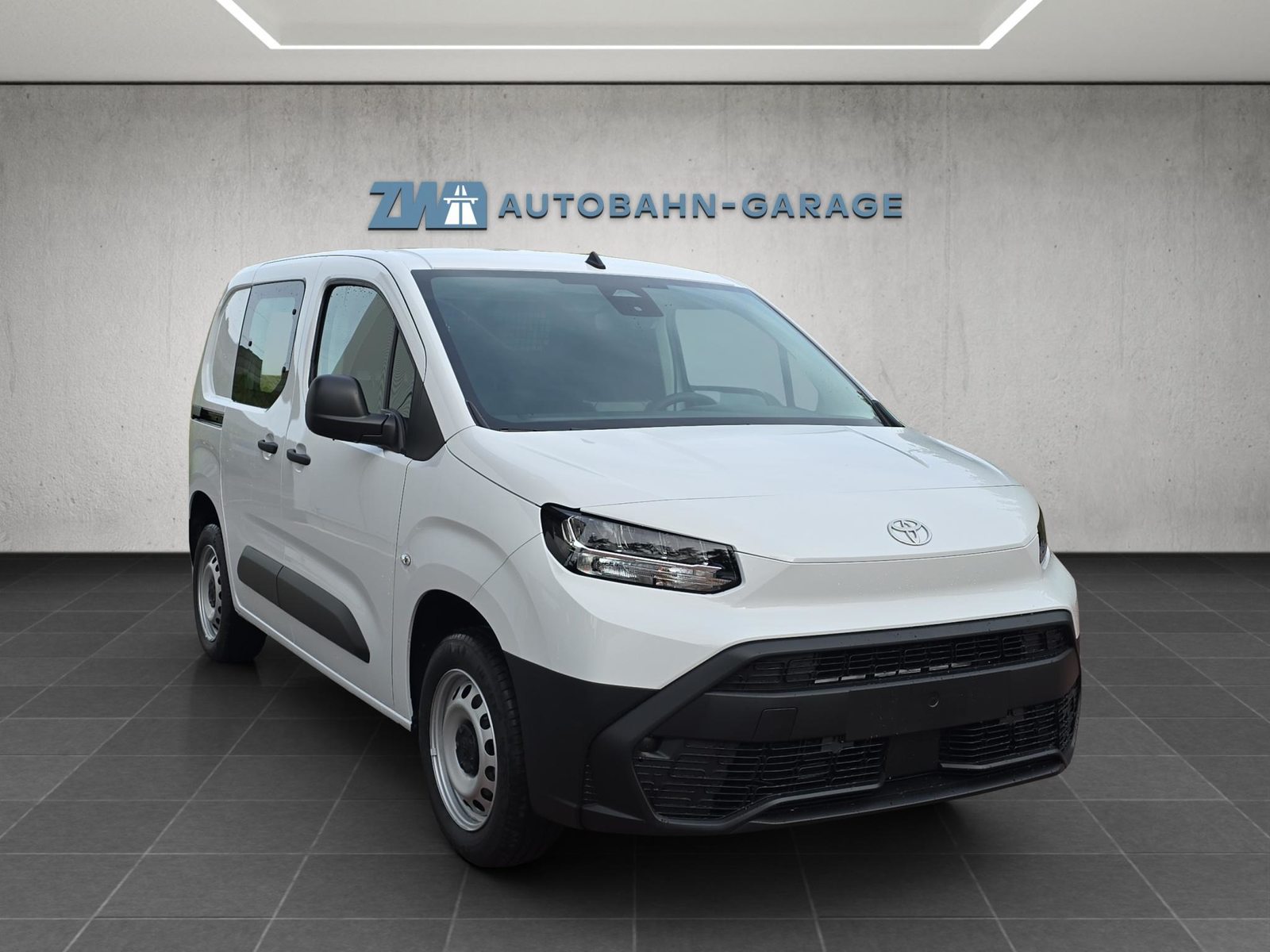TOYOTA PROACE CITY Van L1 1.2 Active, Essence, Voiture nouvelle, Manuelle - 7