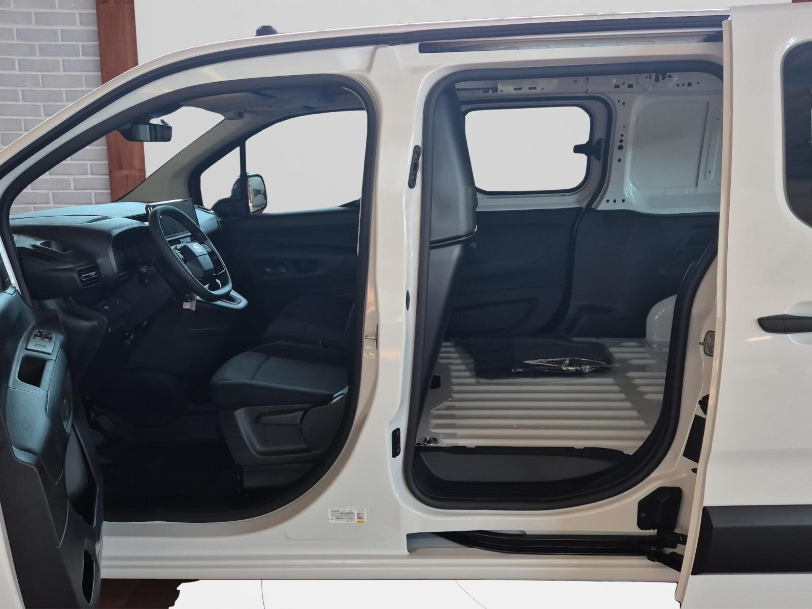 TOYOTA PROACE CITY Van L2 1.2 Active, Benzin, Neuwagen, Handschaltung - 7