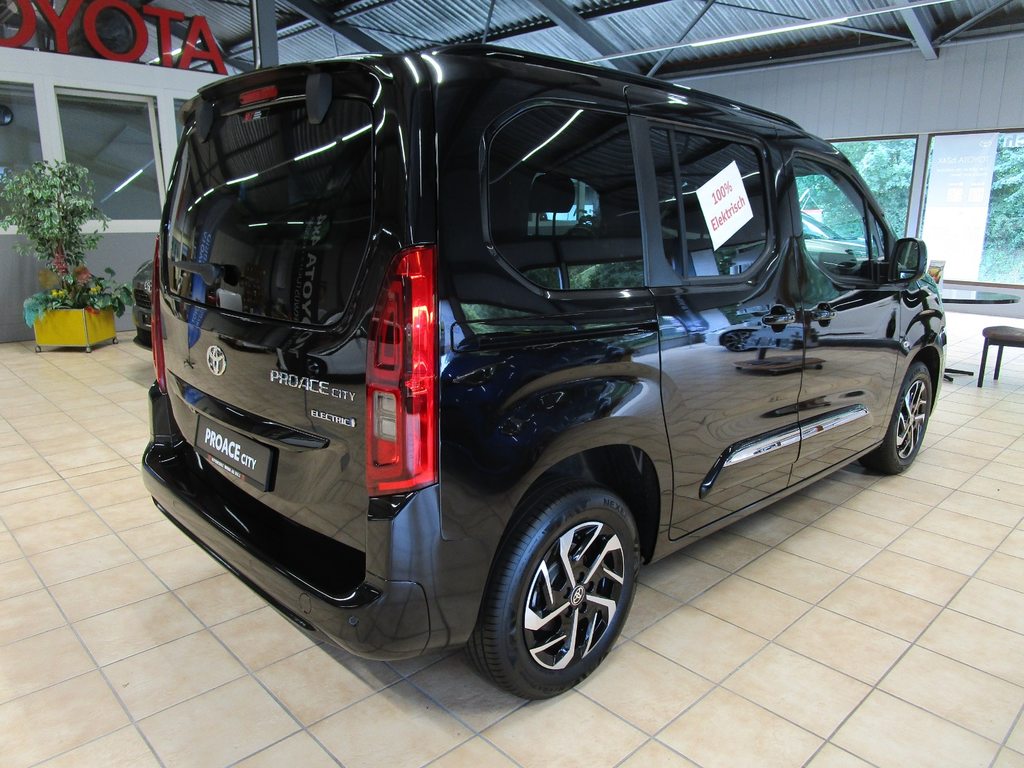 TOYOTA Proace City Verso L1 52KWh Trend, Electric, Automatic - 2