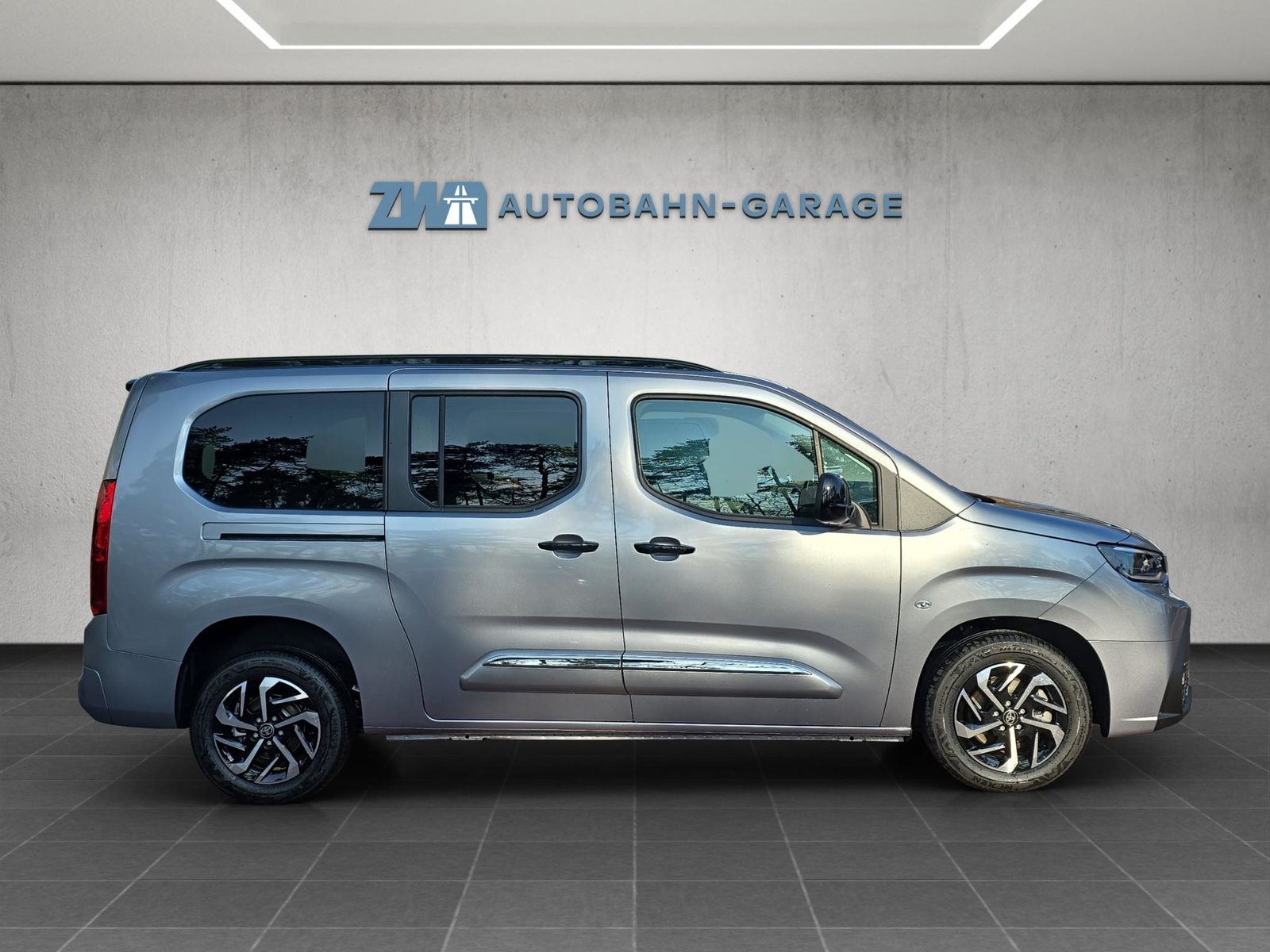 TOYOTA Proace City Verso L2 1.5 HDi 130 Trend, Diesel, Neuwagen, Automatik - 6