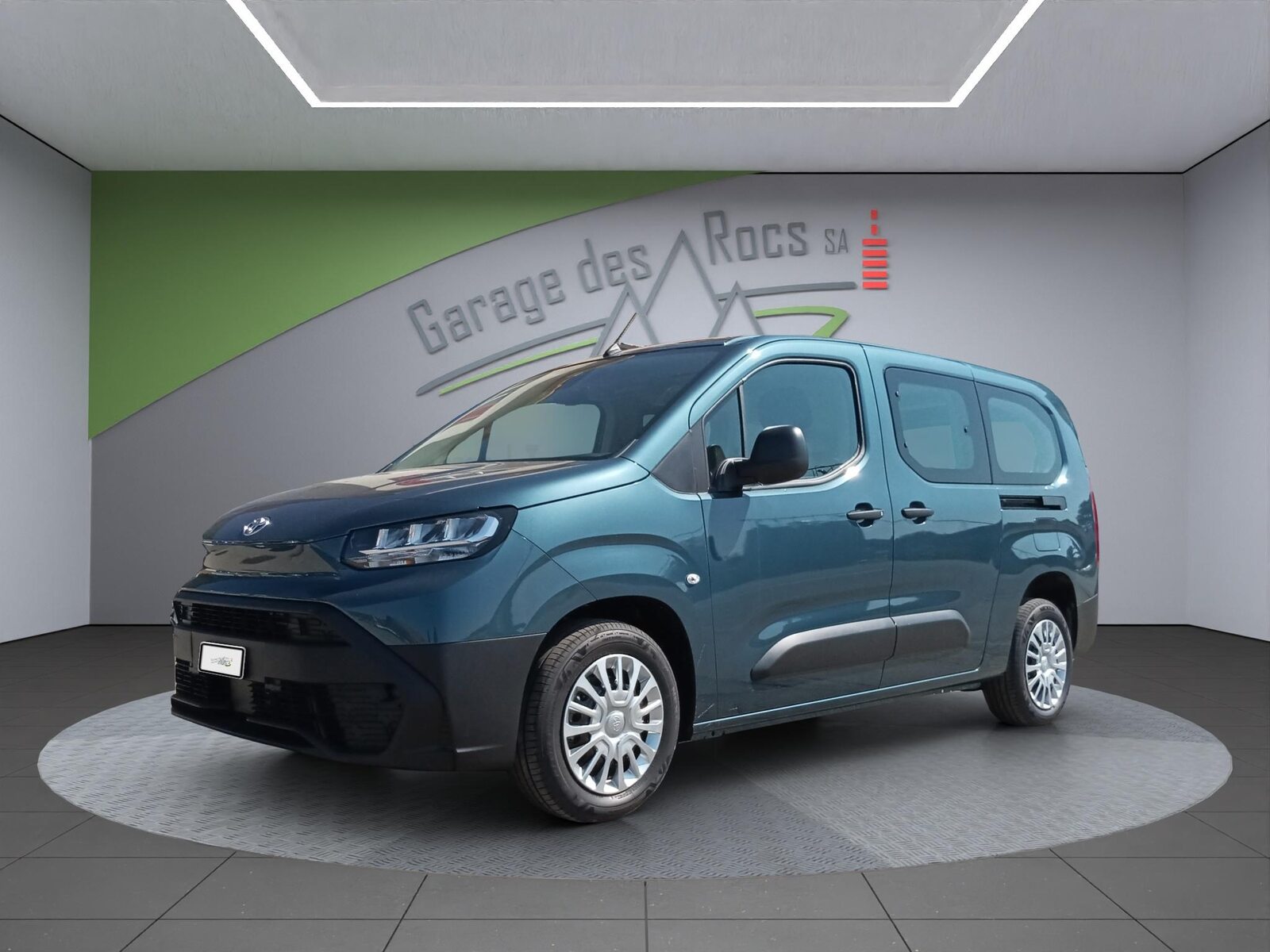 TOYOTA Proace City Verso L2 1.2 110 Comfort, Petrol, New car, Manual - 4