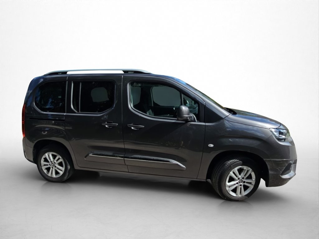 TOYOTA PROACE CITY VERSO 1.2 130 Trend, Benzin, Occasion / Gebraucht, Automatik - 7