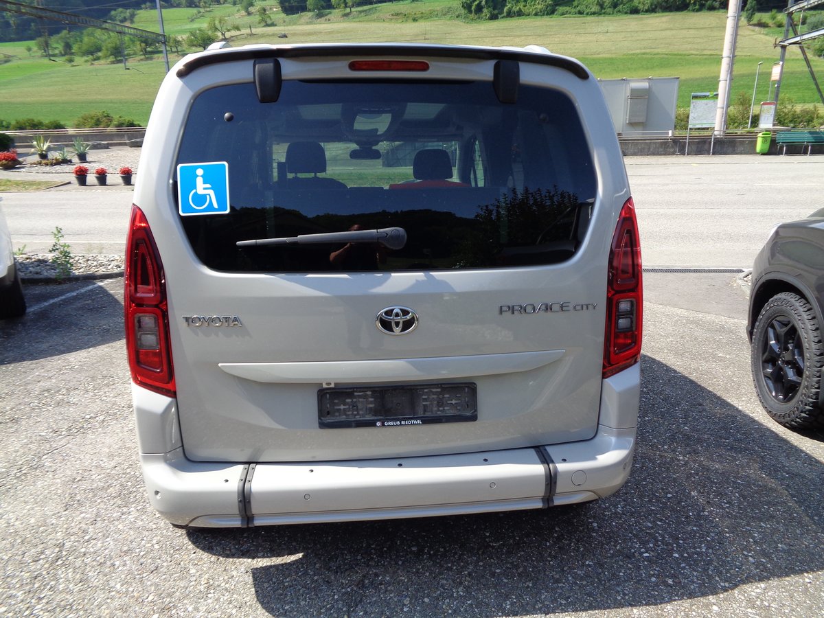 TOYOTA Proace City Verso 1.2 Trend Medium Automatik, Essence, Occasion / Utilisé, Automatique - 4